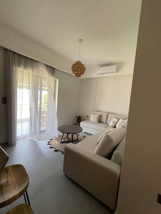 Aellw Cozy Apartment 2 Nea Thesi Kültér fotó